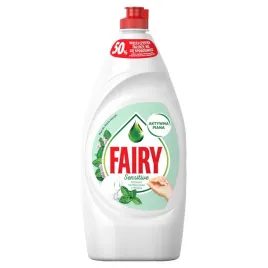 fairy-sensitive-plyn-do-mycia-naczyn-drzewo-herbaciane-z-mieta-900ml