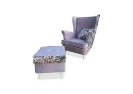 skandynawski-tapicerowany-fotel-uszak-z-podnozkiem