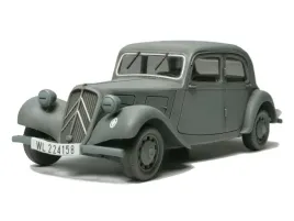 citroen-traction-11cv-model-32517-tamiya