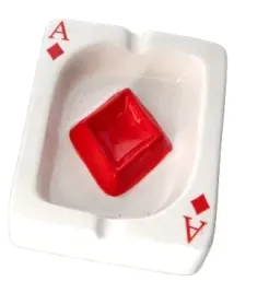 popielniczka-w-ksztalcie-asa-dzwonek-karo