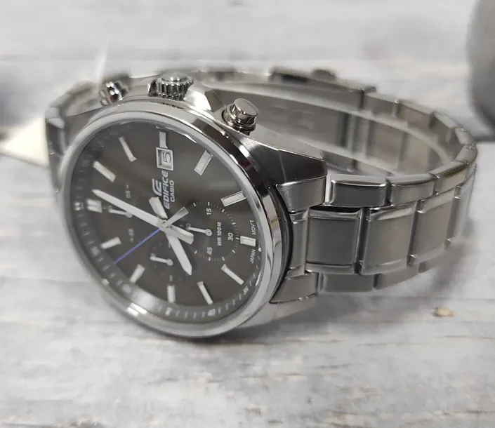zegarek-casio-efv-610d-5cvuef-edifice-chrono-marka-casio