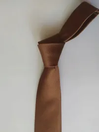 krawat-wyprzedaz-elegancki-sledzik-dobra-jakosc