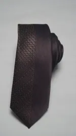 krawat-wyprzedaz-elegancki-sledzik-dobra-jakosc