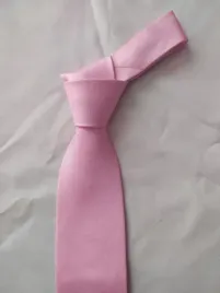 wyprzedaz-elegancki-krawat-dobra-jakosc