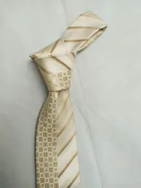 wyprzedaz-elegancki-krawat-dobra-jakosc