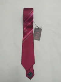 wyprzedaz-elegancki-krawat-dobra-jakosc