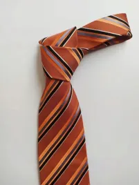 wyprzedaz-elegancki-krawat-dobra-jakosc