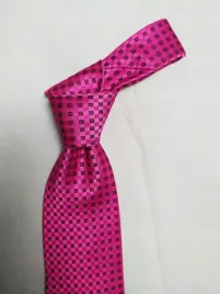 wyprzedaz-elegancki-krawat-dobra-jakosc