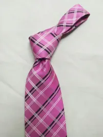 wyprzedaz-elegancki-krawat-dobra-jakosc