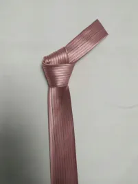 wyprzedaz-elegancki-krawat-dobra-jakosc