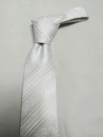 wyprzedaz-elegancki-krawat-dobra-jakosc