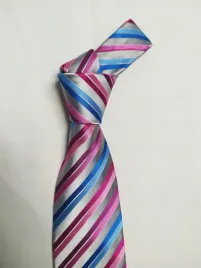 wyprzedaz-elegancki-krawat-dobra-jakosc