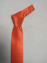 wyprzedaz-elegancki-krawat-dobra-jakosc