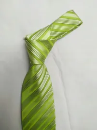 wyprzedaz-elegancki-krawat-dobra-jakosc