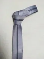 wyprzedaz-elegancki-krawat-dobra-jakosc