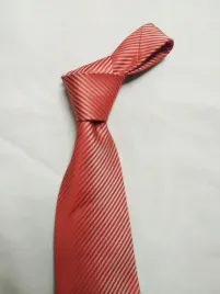 wyprzedaz-elegancki-krawat-dobra-jakosc
