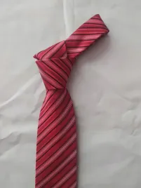 wyprzedaz-elegancki-krawat-dobra-jakosc