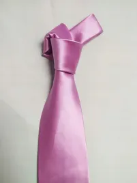 wyprzedaz-elegancki-krawat-dobra-jakosc