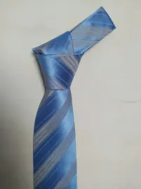 wyprzedaz-elegancki-krawat-dobra-jakosc