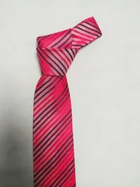 wyprzedaz-elegancki-krawat-dobra-jakosc