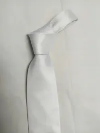 wyprzedaz-elegancki-krawat-dobra-jakosc