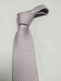 wyprzedaz-elegancki-krawat-dobra-jakosc