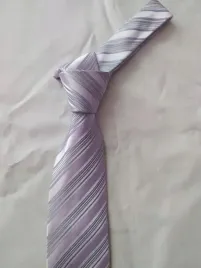 wyprzedaz-elegancki-krawat-dobra-jakosc