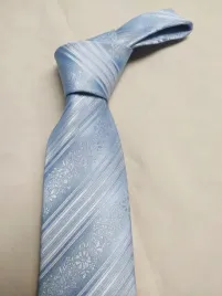 wyprzedaz-elegancki-krawat-dobra-jakosc