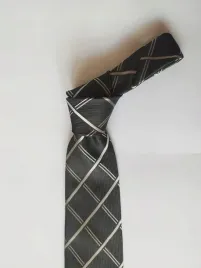 wyprzedaz-elegancki-krawat-dobra-jakosc
