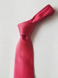 wyprzedaz-elegancki-krawat-dobra-jakosc