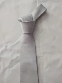 wyprzedaz-elegancki-krawat-dobra-jakosc