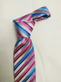 wyprzedaz-elegancki-krawat-dobra-jakosc