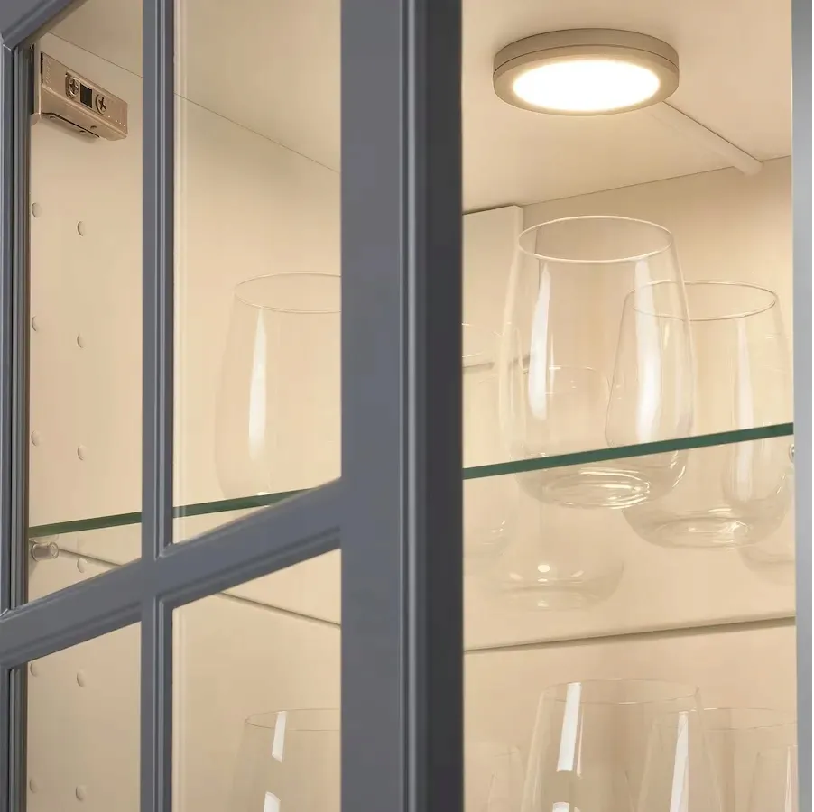 ikea-mittled-reflektor-led-srebrny-stan-nowy