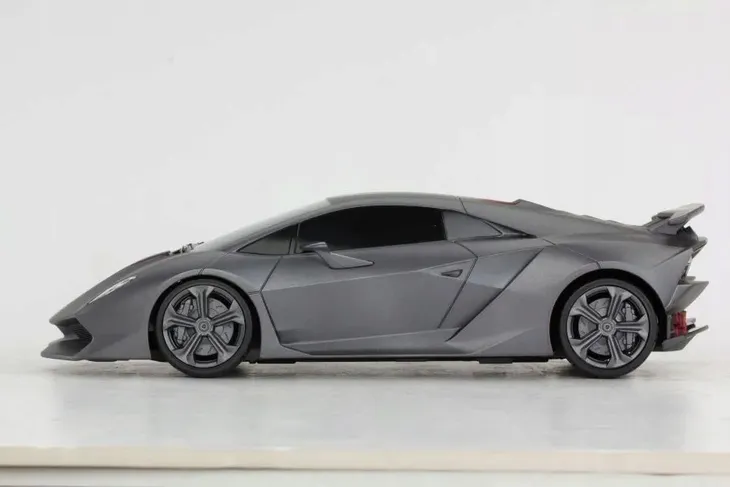 rastar-sterowane-lamborghini-sesto-elemento-1-18-material-plastik
