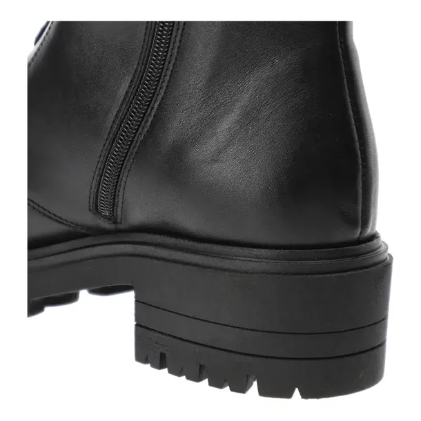 botki-armodo-2601-czarny-367-plec-produkt-damski