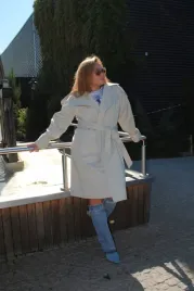 bastet-trencz-z-paskiem