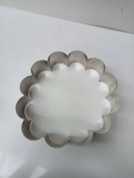 klasyczna-forma-staedtler-stan-powystawowy-marka-staedtler