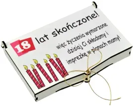 pudelko-na-pieniadze-z-zyczeniami-dla-dziewczyny-z-okazji-18-urodzin
