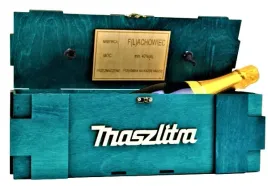 uniwersalna-skrzynka-narzedziowa-na-alkohol-oryginalny-upominek