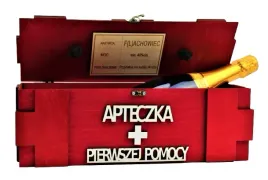 uniwersalna-skrzynka-narzedziowa-na-alkohol-oryginalny-upominek