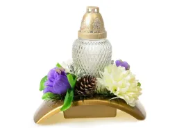 kompozycja-kwiatowa-znicz-na-grob-pomnik-cmentarz