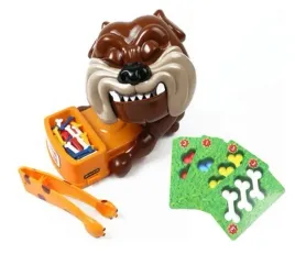 bull-fight-dog-gra-spiacy-wsciekly-gryzacy-pies