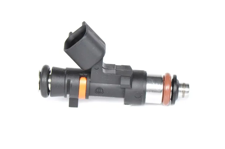 wtryskiwacz-benzyny-ford-focus-25-09-bosch-typ-silnika-benzyna