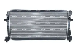 chlodnica-vw-golf-vii-12tsi-16tdi-12-audi-a3-seat-leon-12-nrf58438-nrf