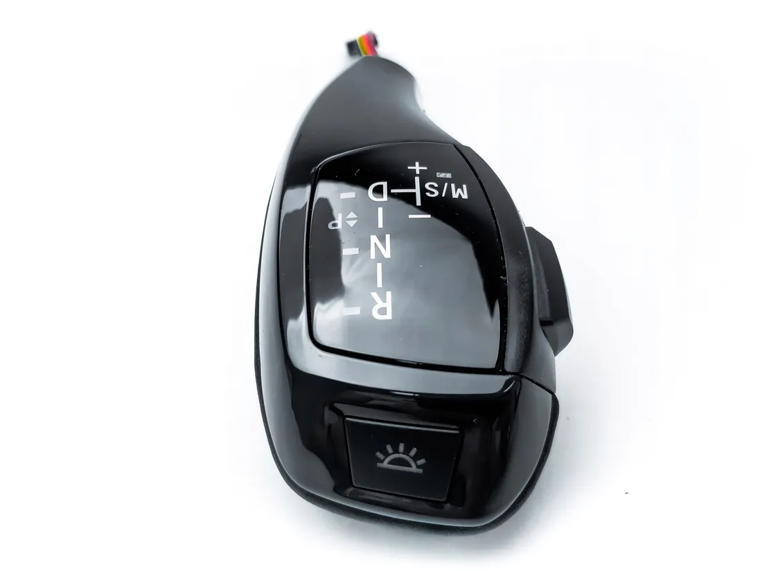galka-zmiany-biegow-led-bmw-e46-e60-e61-automat