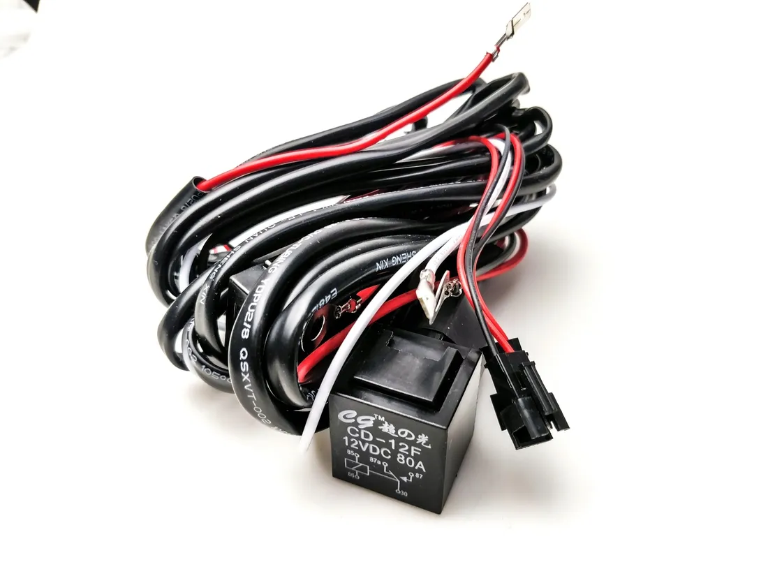 ringi-led-bmw-e90-e92-dzienne-kierunki-crystal