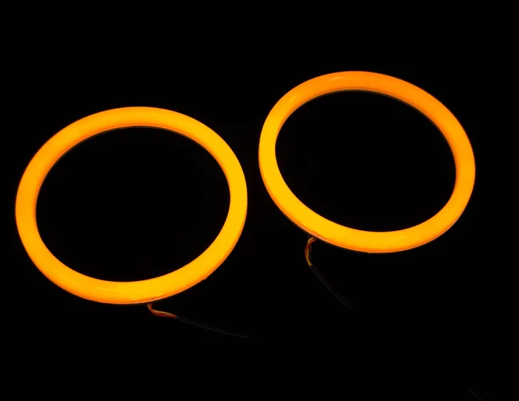 2w1-ringi-led-bmw-e30-e32-e34-zolto-biale-4x-120mm-stan-nowy-trwalosc-60000-h