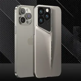 wibrthz-etui-do-iphone-16-pro-max-ochrona-aparatu-czarno-srebrne-mocne