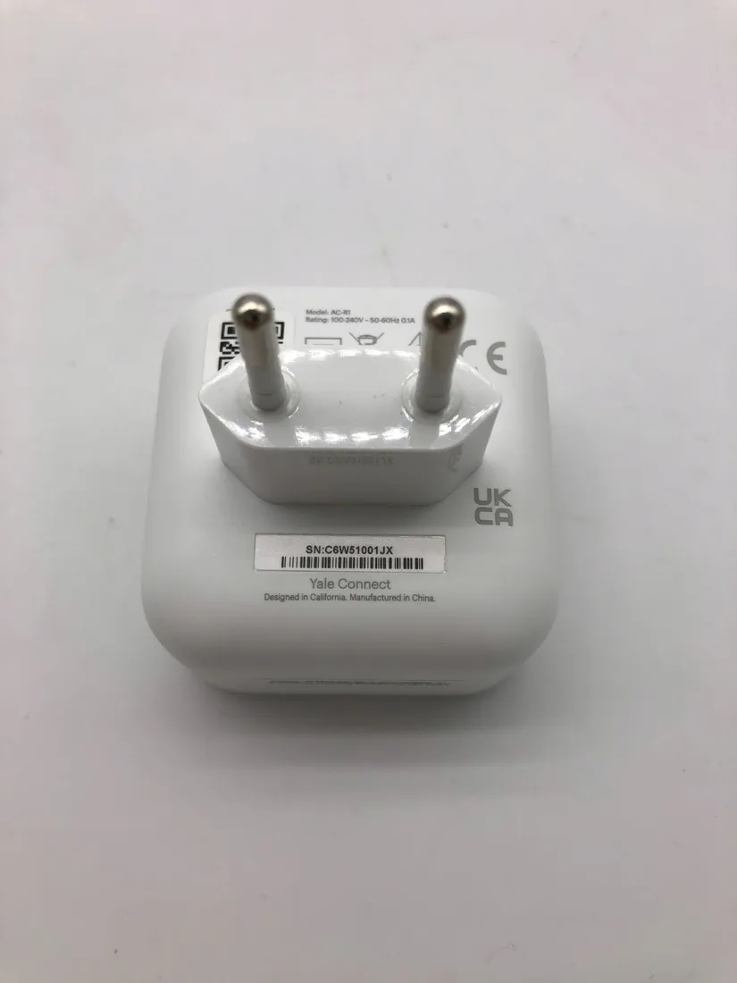 inteligentny-zamek-bosch-yale-linus-smart-lock