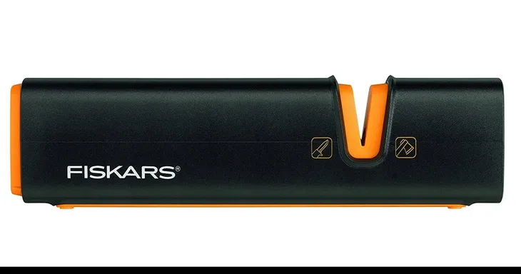 ostrzalka-do-nozy-i-siekier-xsharp-fiskars-stan-nowy